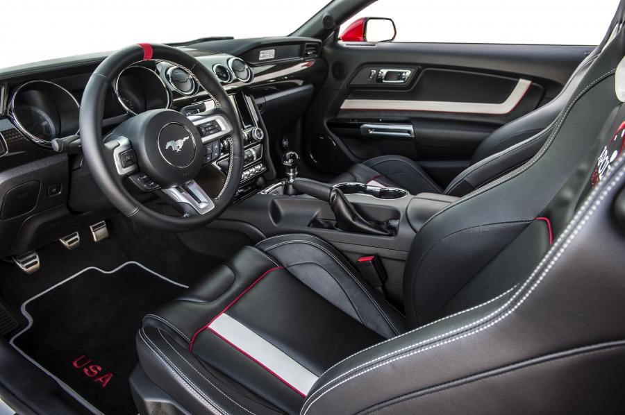  Ford Mustang GT Apollo Edition 2015 года  (фото 9 из 12)